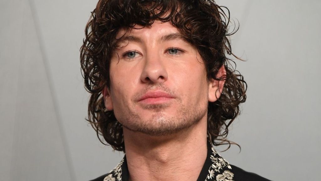 Peaky Blinders’ Barry Keoghan Labels Online Hate Over Looks a ‘Problem'