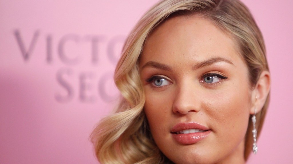 Candice Swanepoel Goes Daring in Cut-Out Swimsuit for Victoria’s Secret