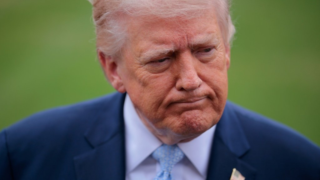 Donald Trump Mar A Lago Emily Gregory