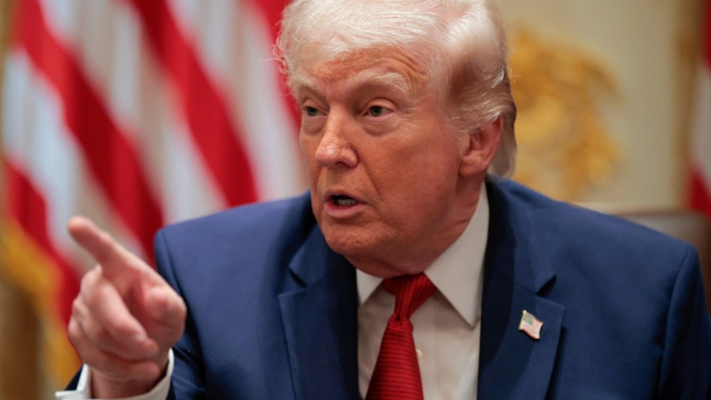 Donald Trump criticism Peter Schiff