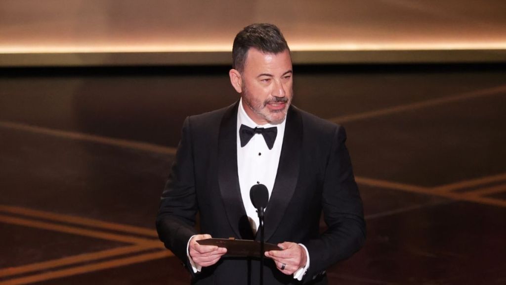 Jimmy Kimmel Says 'We Live in Ridiculous Country' After Donald Trump Diss at Oscars