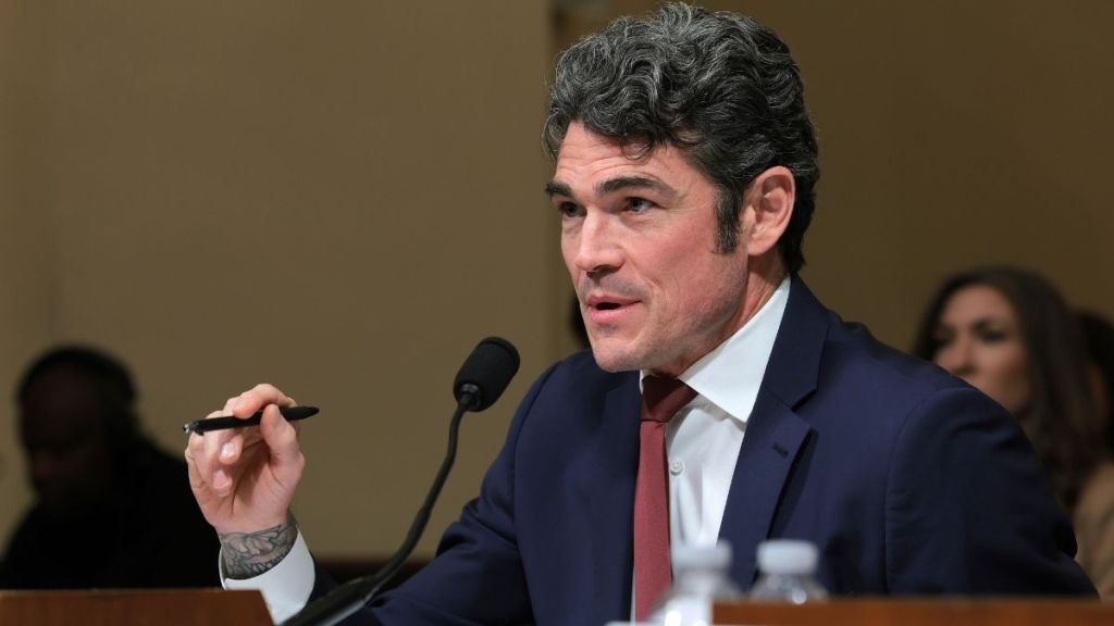 Joe Kent to Be Under FBI Investigation Over Possible Leak — Report