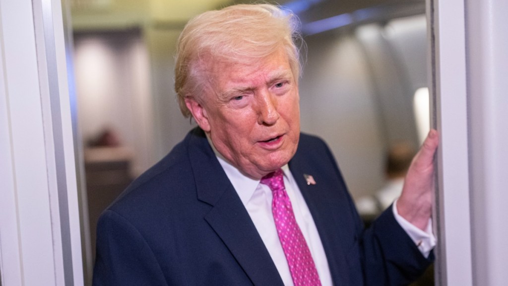 Donald Trump Sends Clear Message to UK & Allies Who Aren't 'Helpful' in Iran War