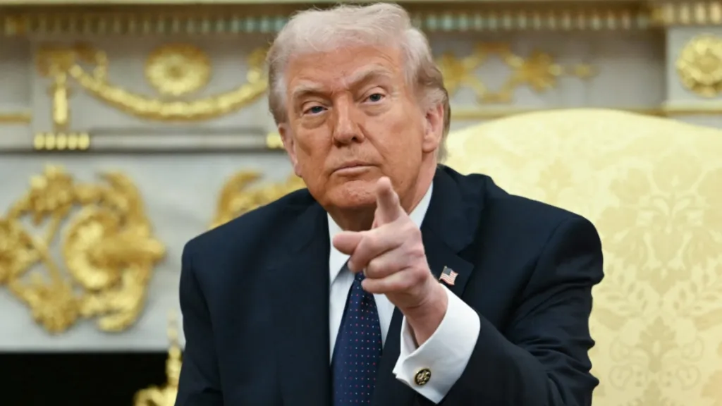 Sen. Kaine Slams Donald Trump for Calling Iran War an 'Excursion'