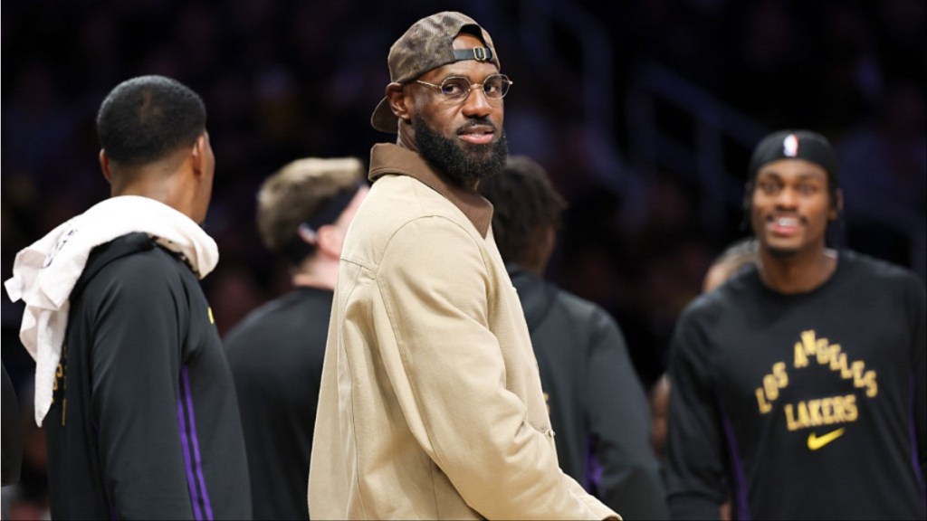 LeBron James’ Son Bronny Seemingly Taunted Him at Lakers-Bulls Game