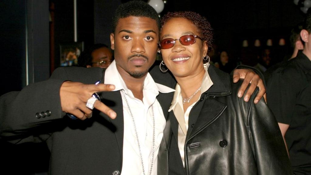 Ray J's Mom Defends Him Against Kim Kardashian Sex Tape Drama
