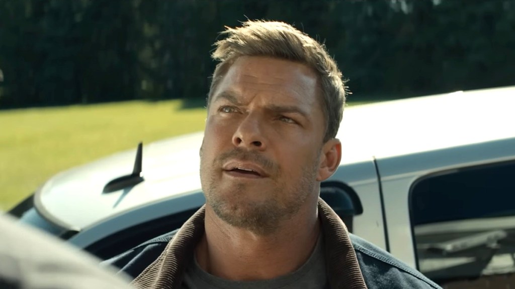 Alleged Alan Ritchson Video Shows Reacher Star Beating up Neighbor