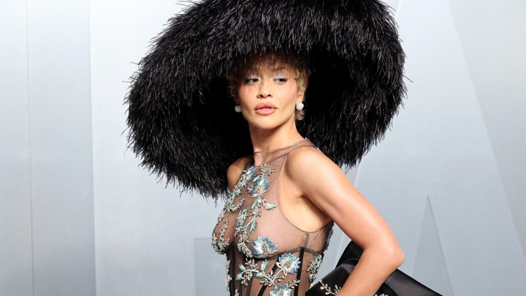 Rita Ora Brings Bold Sheer Corset Style to the Vanity Fair Oscar Party