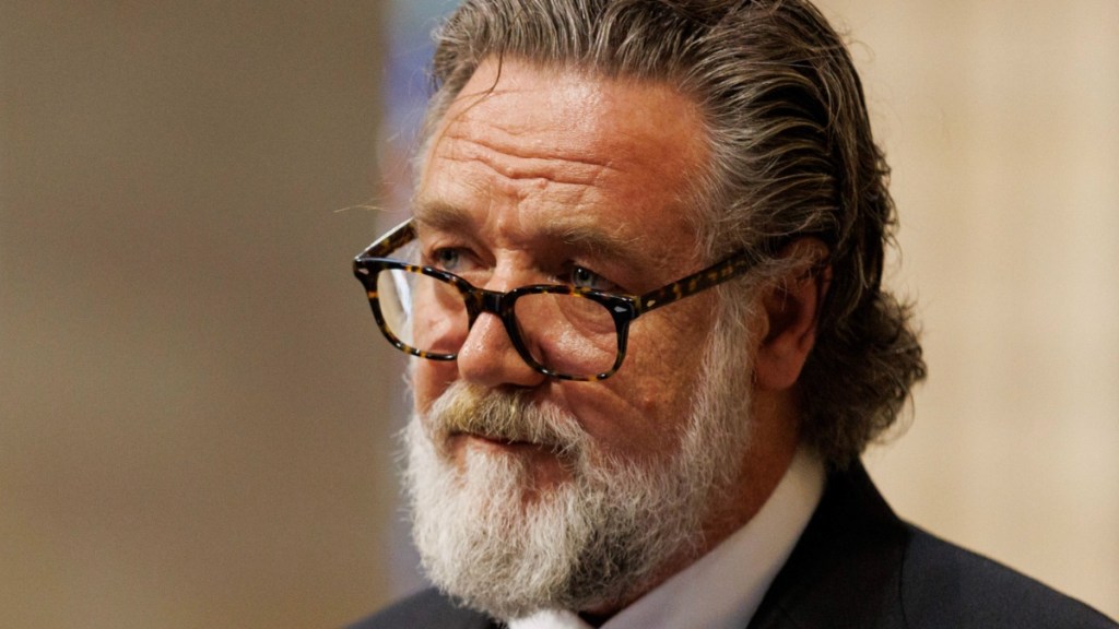 Release Date Set for Ethan Hawke & Russell Crowe's New Thriller Movie