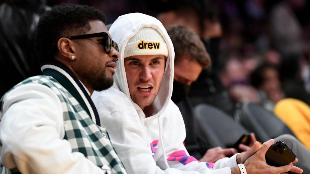 Justin Bieber & Usher Get Intense at Beyoncé’s Oscar Party — Report