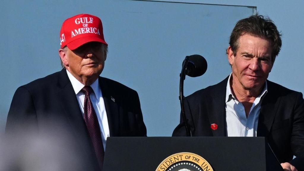 Dennis Quaid Gushes About Flying With Donald Trump in Air Force One