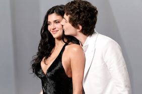 Timothée Chalamet & Kylie Jenner’s PDA Is Not So Subtle at the Vanity Fair Oscars Party