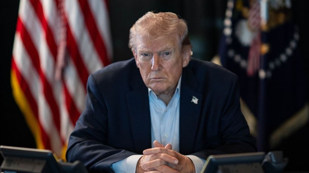 Jesse Jackson Jr. Criticizes Barack Obama for Targeting Donald Trump at Memorial Service