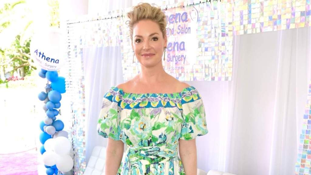 Grey's Anatomy Star Explains Mar-a-Lago Visit for Dog Fundraiser