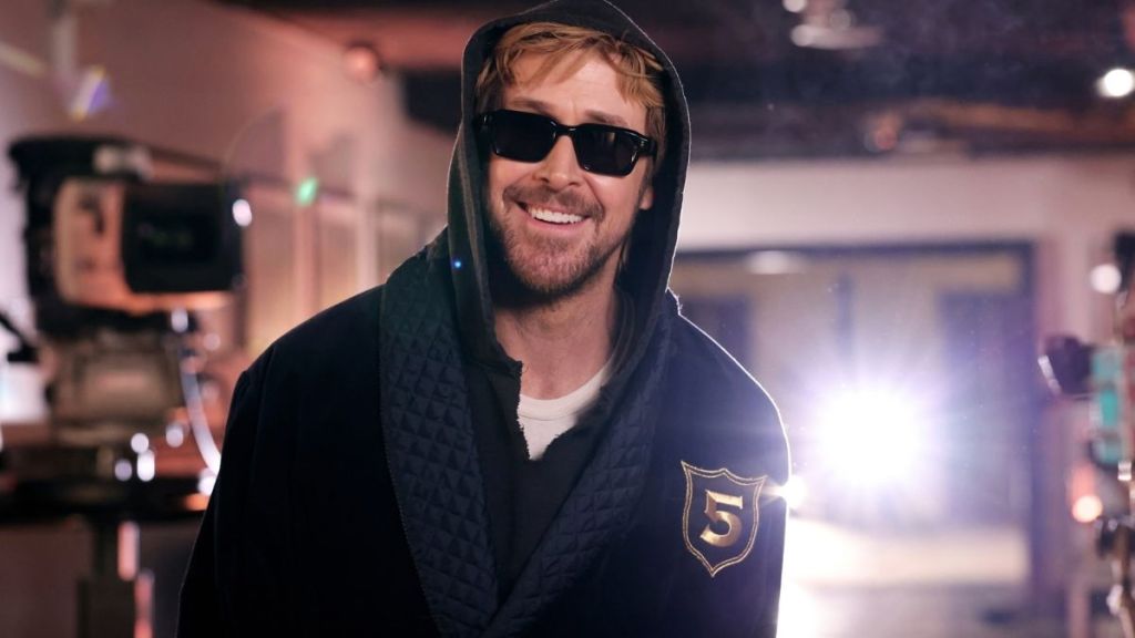 Ryan Gosling's SNL Promo Has Fans Saying '10/10'