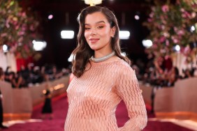 hailee steinfeld josh allen