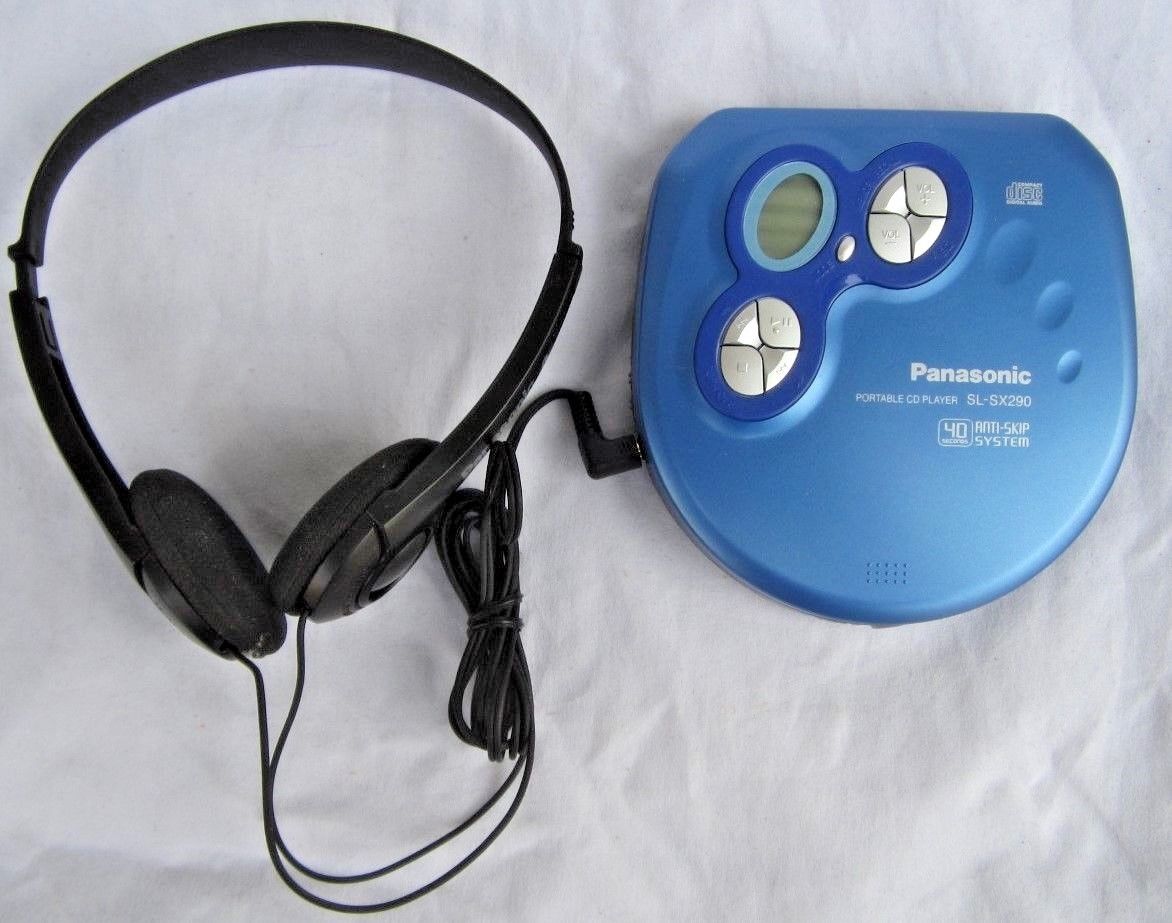 2. CD Player