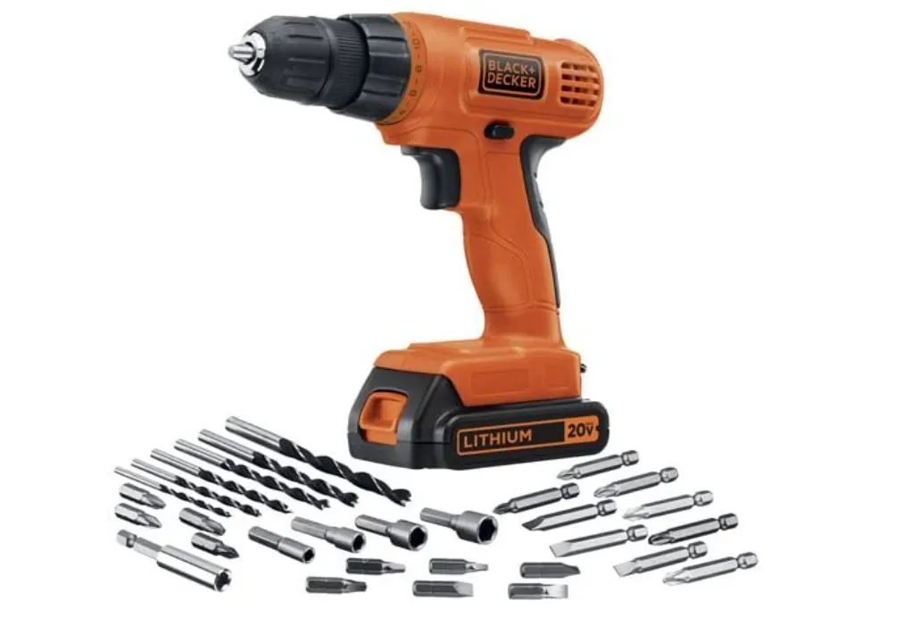 BLACK+DECKER 20V MAX Cordless Drill / Driver with 30-Piece Accessories