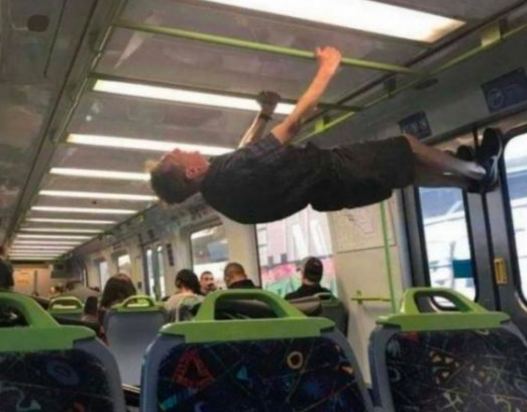 Funny Photos 03-05-2020 #17