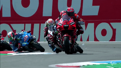 GIFs of the Week 12-29-2021 #11