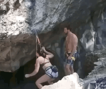 HotNewBreak GIFs of the Week 5-2-2019 #14
