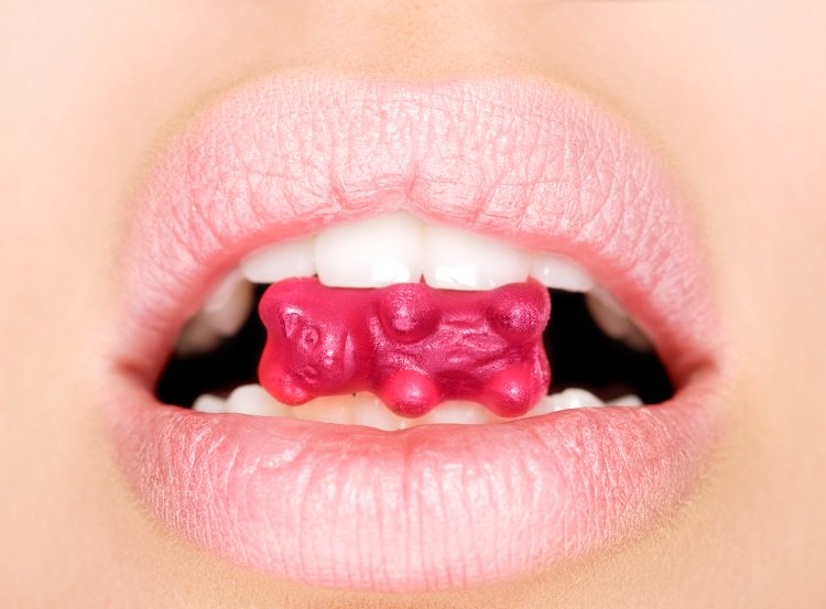 The HotNewBreak Guide to Eating Your First Weed Edible