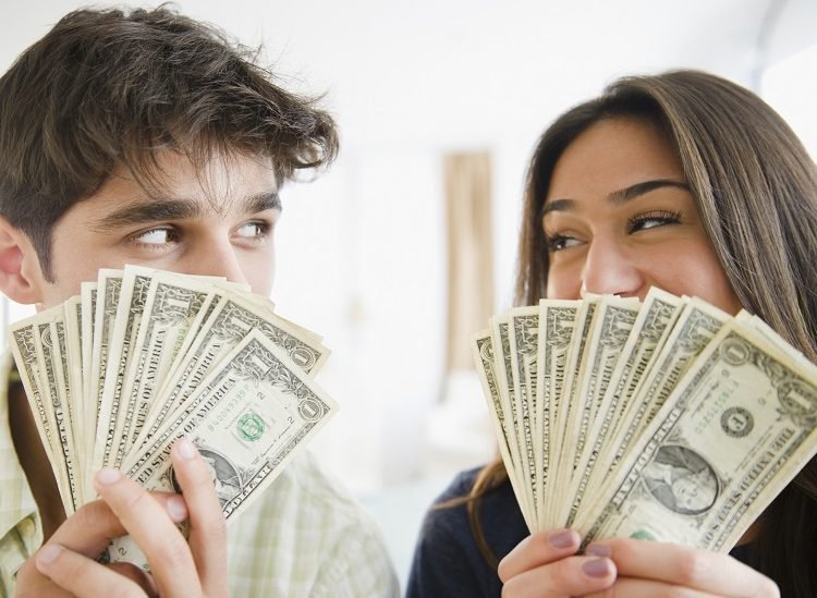 HotNewBreak Money Battles: Millennials vs. Gen Zers